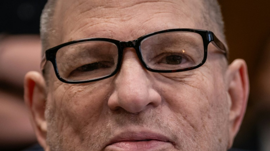 Los abogados de Weinstein piden que duerma en un hospital durante el juicio en Nueva York 