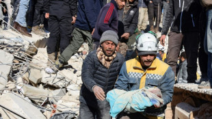 Nach Erdbeben in der T&uuml;rkei und Syrien dr&auml;ngt die Zeit f&uuml;r Rettungseins&auml;tze
