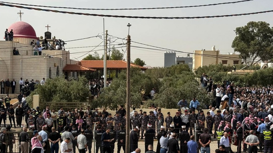 Jordan strikes militant groups in Syria after church attack