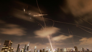 Khamenei promete seguir lutando e Israel bombardeia instala&ccedil;&otilde;es nucleares do Ir&atilde;