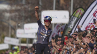 Ciclismo: Tour des Alpes, Pidcock vince la terza tappa