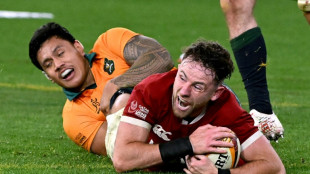 Rugby: sur le fil, les Lions britanniques remportent leur tourn&eacute;e contre les Wallabies