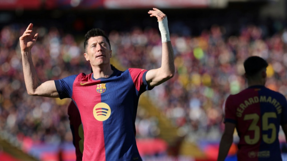 Lewandowski, Mbappe duel fuelling tight La Liga title race