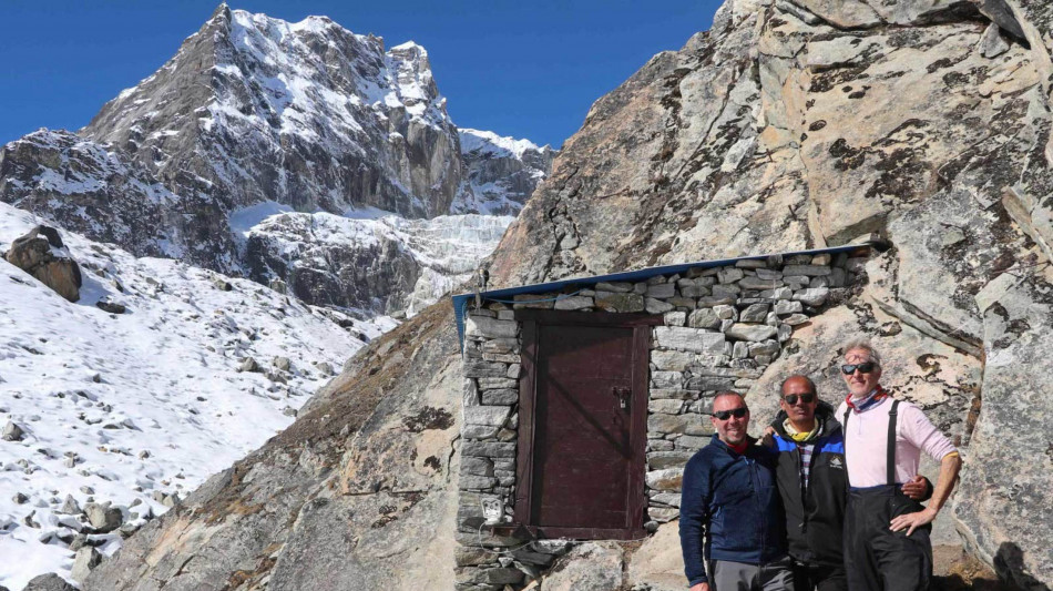 Nuovi strumenti sull'Everest studiano sismi di origine glaciale