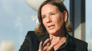 Atormentada por el Holocausto, una israel&iacute; ayuda a afganos que huyen de los talibanes