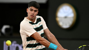 Alcaraz, Swiatek win at French Open as Sabalenka eyes third round