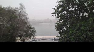 Tempesta di sabbia al Cairo, parzialmente interrotto il traffico aereo