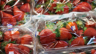 D'autres fruits et l&eacute;gumes &eacute;chappent finalement &agrave; l'interdiction des emballages plastiques