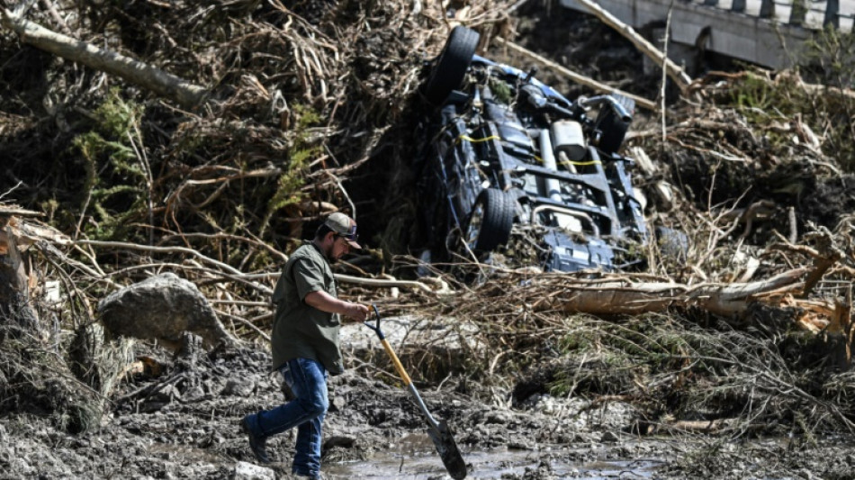 Trump se rend au Texas ravagé par des inondations meurtrières