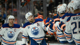 NHL: D&auml;mpfer f&uuml;r Draisaitl - Deb&uuml;t-Treffer f&uuml;r Peterka