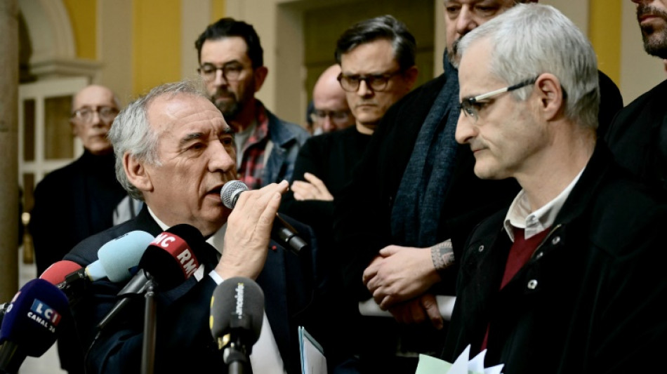 B&eacute;tharram: Bayrou assure "avoir fait" ce qu'il "devait faire" quand il &eacute;tait ministre