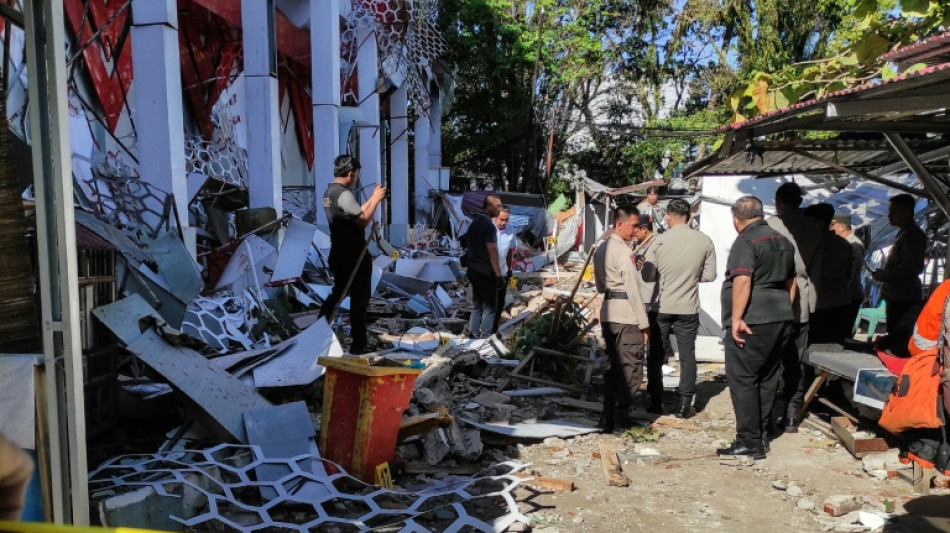7.4-magnitude quake off Indonesia kills one, tsunami warning lifted