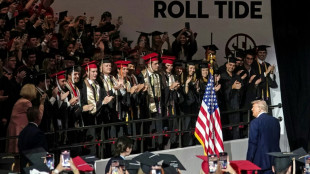 Un juez suspende el decreto de Trump para eliminar el Departamento de Educación de EEUU