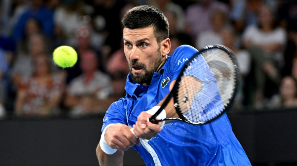 Djokovic vence Monfils e avan&ccedil;a &agrave;s quartas de final em Brisbane