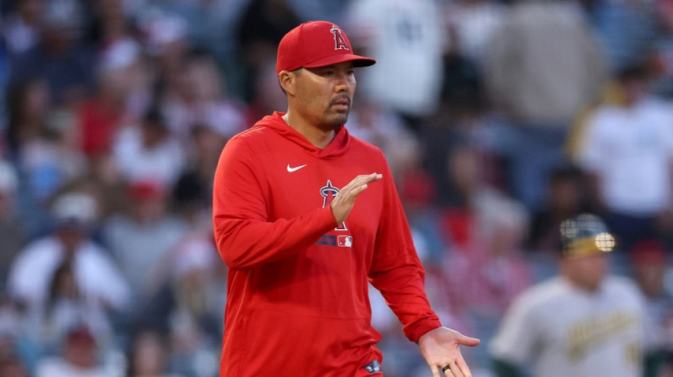 Angels drop Suzuki as manager after club's worst MLB season