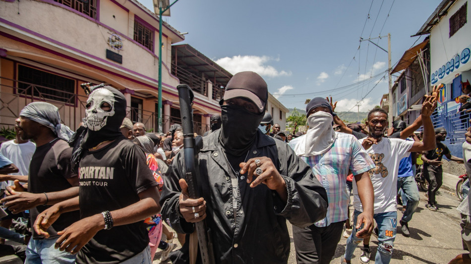 Haiti, 5 milioni di dollari per la cattura del capo delle gang
