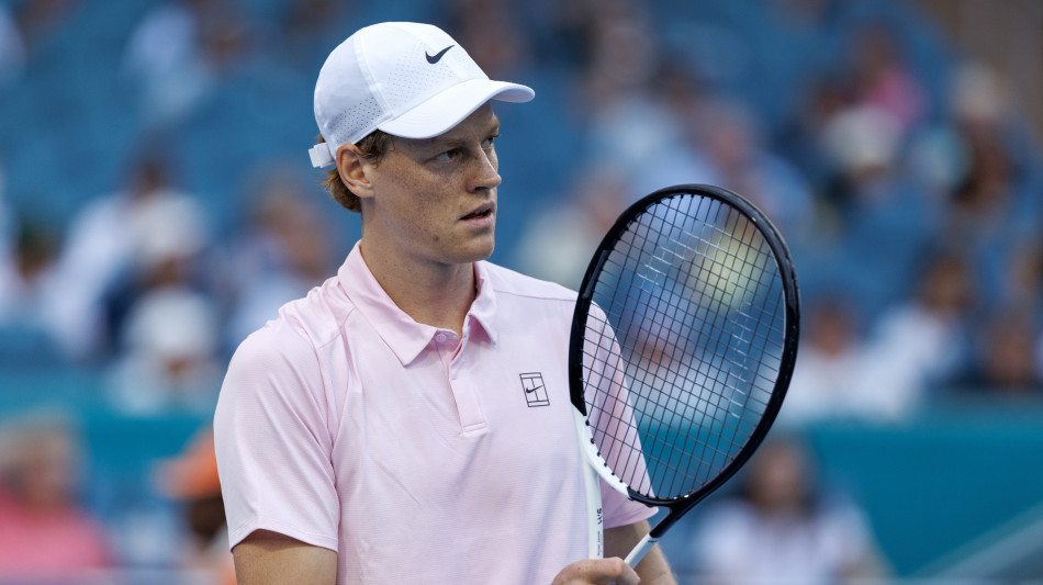 Tennis: Sinner in semifinale a Miami, battuto Tiafoe in 2 set