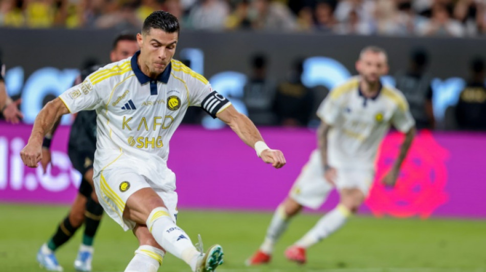 Cristiano Ronaldo anuncia fim de 'cap&iacute;tulo' no Al-Nassr