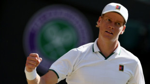 Sinner vence Struff e avan&ccedil;a &agrave; semifinal de Wimbledon
