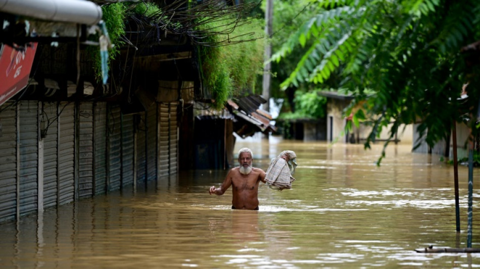 Trece muertos y millones de afectados por las inundaciones en Banglad&eacute;s