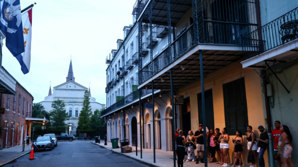 Manhunt in US tourist hub New Orleans after 10 escape jail