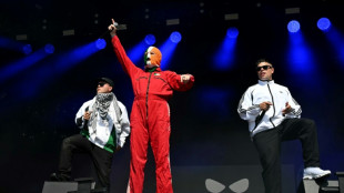 Hungría prohíbe la entrada del grupo Kneecap, acusado de antisemitismo