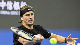 Zverev avan&ccedil;a sem sustos no ATP 500 de Pequim; Cer&uacute;ndolo &eacute; eliminado na estreia