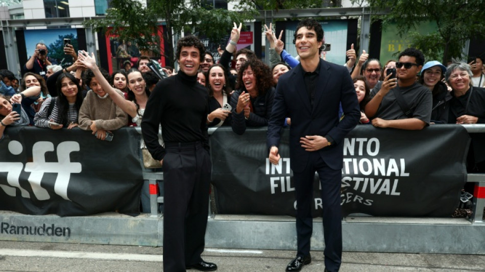 "La bola negra", la apuesta de Espa&ntilde;a por el &Oacute;scar, recibe una ovaci&oacute;n en el festival de Toronto
