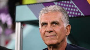 Carlos Queiroz deixa cargo de t&eacute;cnico de Gana ap&oacute;s elimina&ccedil;&atilde;o nos 16-avos da Copa