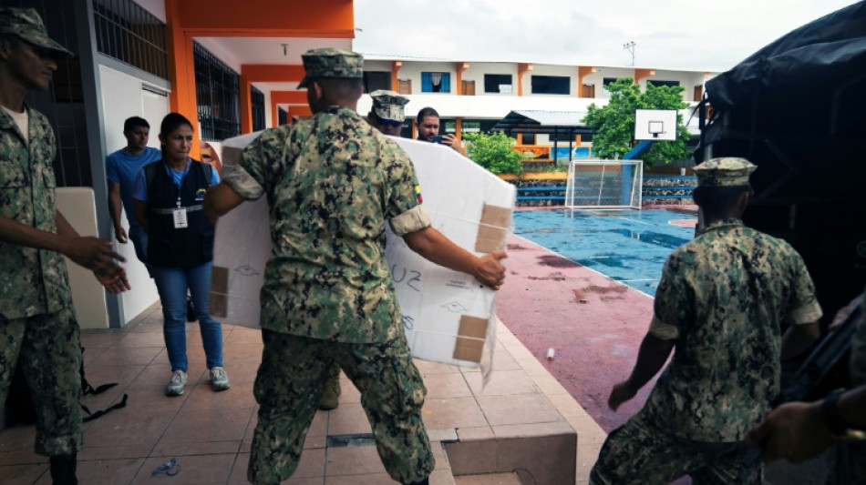 Stichwahl um das Präsidentenamt in Ecuador