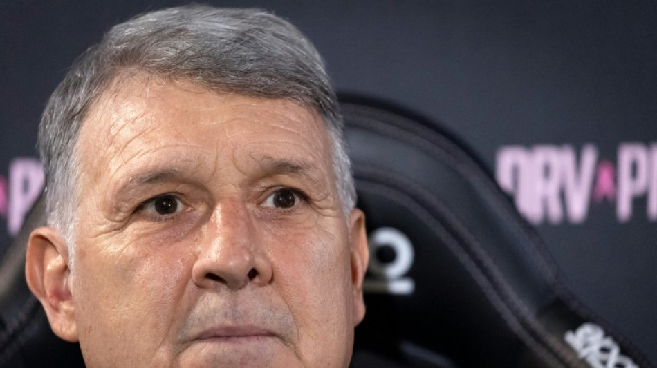 Messi e Busquets v&ecirc;m a Miami para competir e n&atilde;o de f&eacute;rias, garante t&eacute;cnico Tata Martino