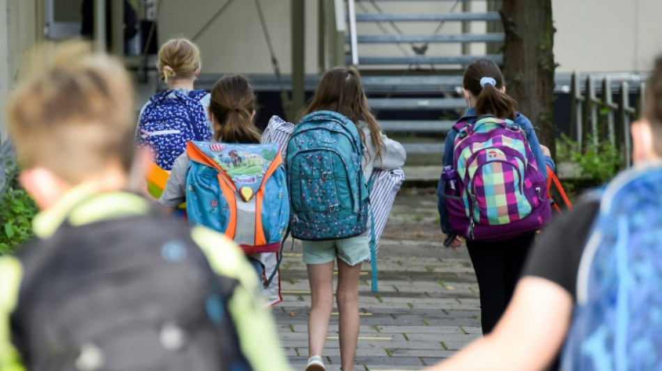 Umfrage: Fast jedes f&uuml;nfte Kind in Deutschland f&uuml;hlt sich auf Schulweg unsicher