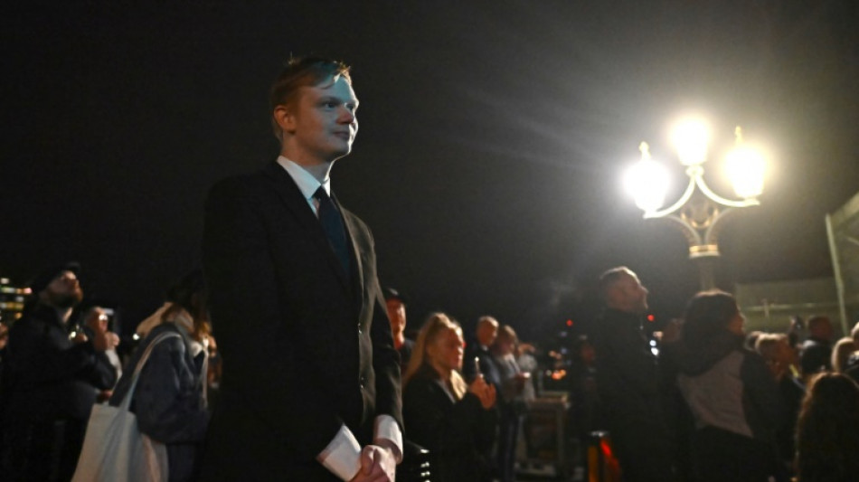 Gro&szlig;britannien h&auml;lt landesweite Schweigeminute f&uuml;r verstorbene Queen ab