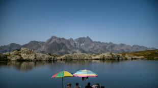 La France en qu&ecirc;te de fra&icirc;cheur en attendant la fin de l'&eacute;pisode caniculaire 