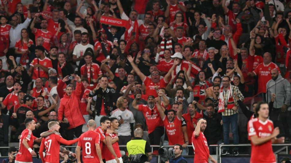 Benfica goleia Atl&eacute;tico de Madrid (4-0) em Lisboa pela 2&ordm; rodada da Champions