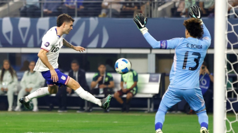 M&eacute;xico y EEUU, en un mar de dudas a un a&ntilde;o de hospedar el Mundial