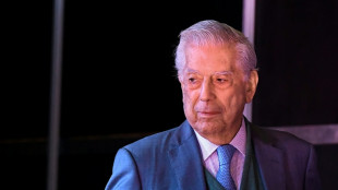 Mario Vargas Llosa, vencedor do Nobel de Literatura, morre aos 89 anos