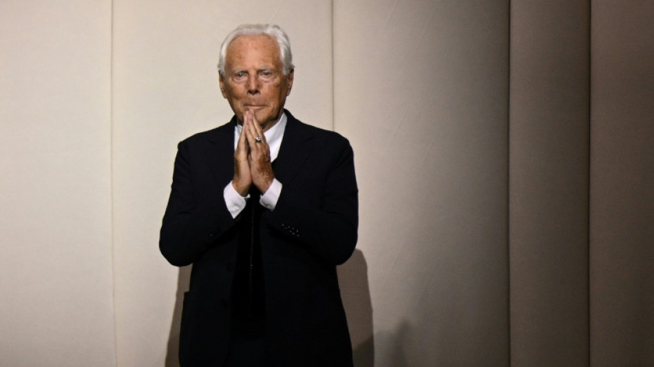 Armani va &ecirc;tre c&eacute;d&eacute; &agrave; un g&eacute;ant de la mode, selon le testament du styliste