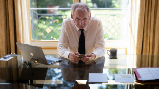 La crisis pol&iacute;tica se recrudece en Francia con la esperada ca&iacute;da del gobierno