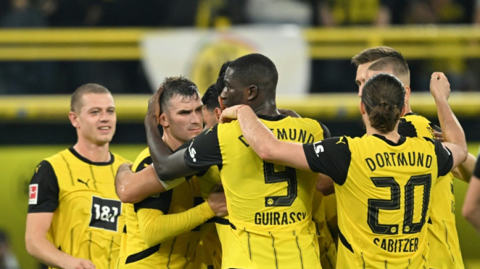 Dortmund vence St Pauli na abertura da rodada do Alem&atilde;o