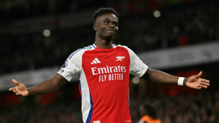 Saka scores on return as Arsenal beat Fulham