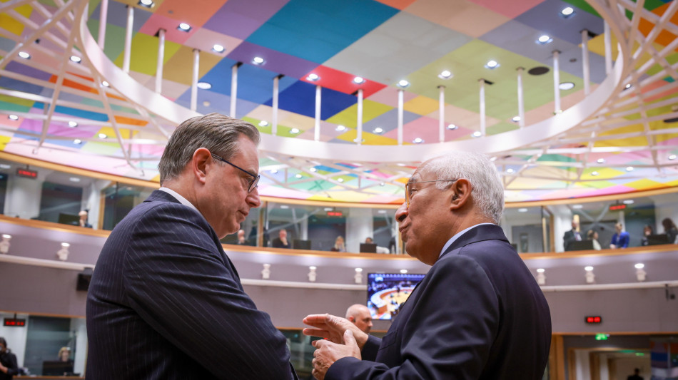 Fonti Ue, debito congiunto per Kiev ancora al vaglio dei 27