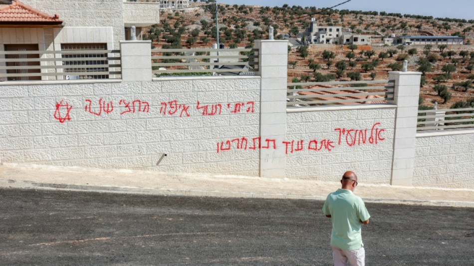 Autonomiebeh&ouml;rde: Israelische Siedler greifen Dorf im Westjordanland an