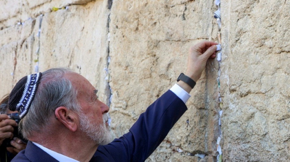 El nuevo embajador de EEUU en Israel transmite un mensaje de paz de Trump