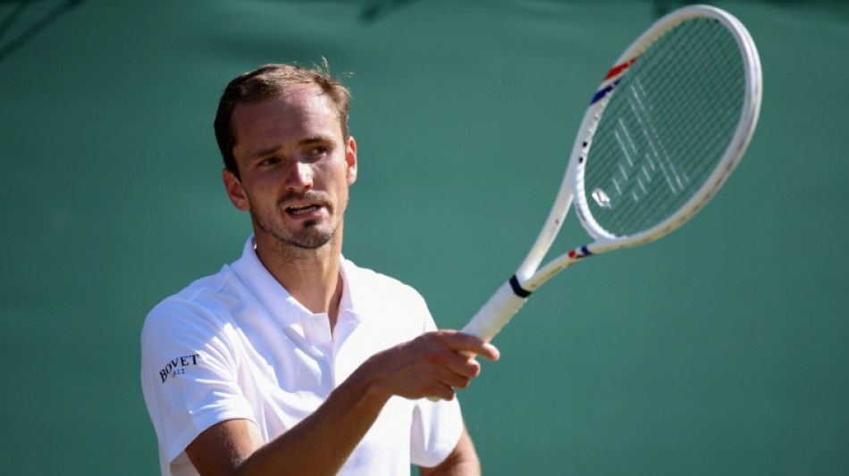 Medvedev &eacute; eliminado na 3&ordf; rodada de Wimbledon