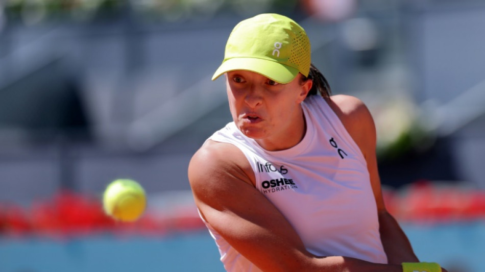 Swiatek se vinga de Eala e avança à 3ª rodada do WTA 1000 de Madri