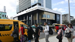 Cubanos emigrados v&atilde;o poder investir na ilha, diz ministro &agrave; NBC