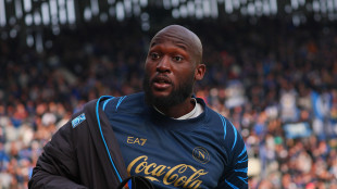 Lukaku a Napoli incontra Conte e Manna, ma torna in Belgio per curarsi