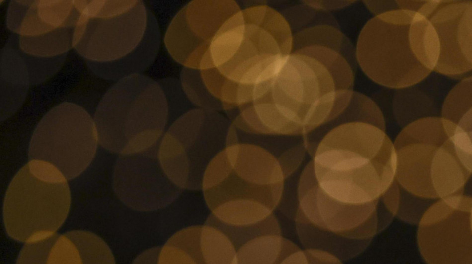 Sciami di robot sbocciano come fiori al sole