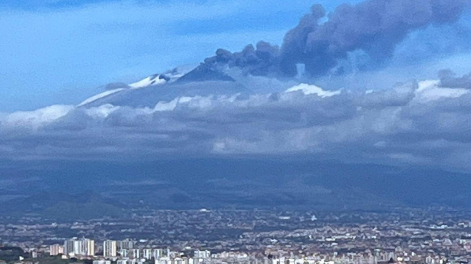 Etna, il 'respiro' del vulcano &egrave; arrivato fino al Nord Africa